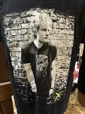 Ed Sheeran Shirt Unisex Medium Black T-Shirt 2014 X Tour Singer Pop Music • $10.99