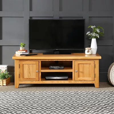 Cheshire Oak Medium TV Unit - To Fit TVs Up To 60  - Living Room Furniture AD29 • £349