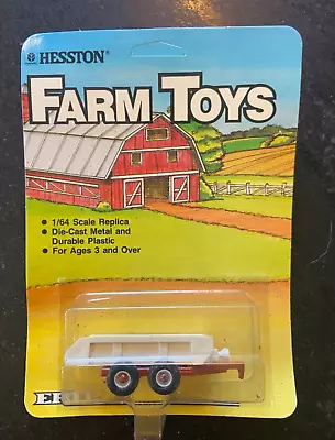 1/64TH ERTL HESSTON 7336 Manure Spreader 1986 • $12.99