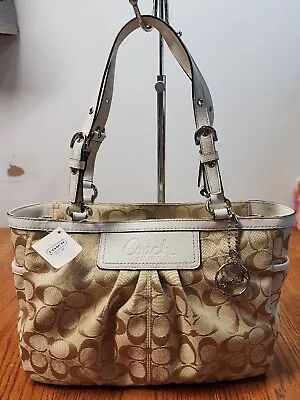 NWT Coach Khaki Signature Pleated Gallery White Leather F14281  • $213.71