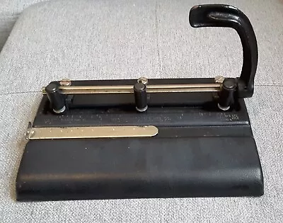 Vintage 3 Hole Punch Master Products Model 3-25 Steel Black • $16