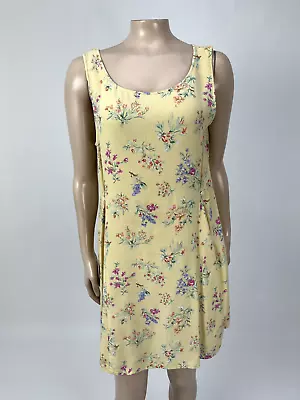 Vintage 90's Eddie Bauer Women's Dress PM Floral Rayon Yellow Sleeveless K3-27 • $15.99