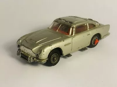 CORGI TOYS #270 James Bond Aston Martin DB5 - Original Vintage (ref107) • $31.12