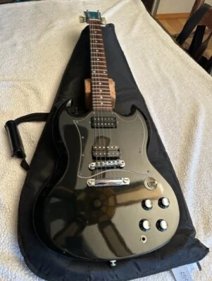 $995 • Buy 2005 Gibson SG