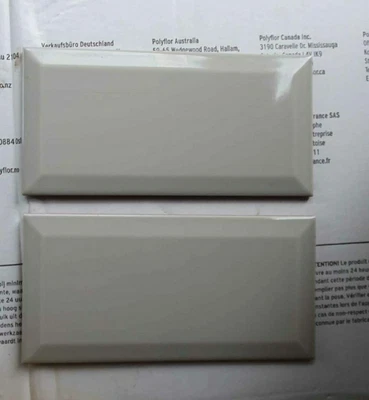 £15 • Buy  Light Grey Ceramic Brick Tile  Roughly 4m2