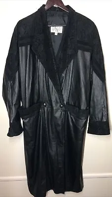 WILSONS LEATHER PELLE STUDIO Full Length Leather Trench Coat Men’s Size Large • $199