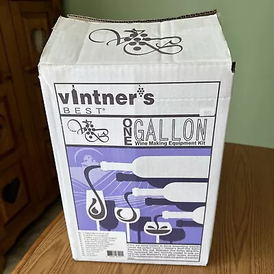 1 Gallon Vintner's Best Deluxe Wine/Mead Making Equipment Kit • $55