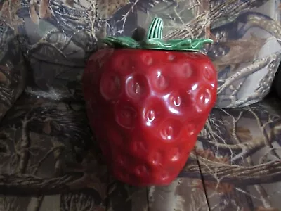 Strawberry Cookie Jar Vintage #263 USA • $25