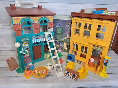 Vintage 1974 Fisher Price Sesame Street 938 Little People House • $85