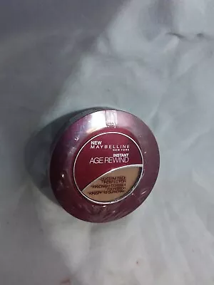 Maybelline Instant Age Rewind Compact Cream Foundation Honey Beige Medium 4 • $15.99