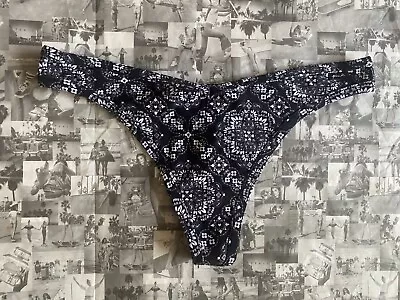 NWT  Victoria's Secret Pink Cotton Pure Black Bandana Print Thong Pantie Large L • $14.95