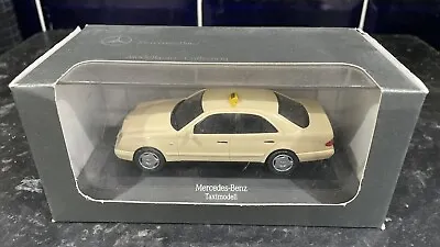 Mercedes Dealer Version E-class Taximodell Boxed 1/43 • £35