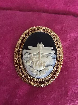 Retro Black White Resin Cameo Dragonfly On Lillypad Ornate Frame Brooch • $6.85