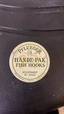 Vintage Pflueger Hande-Pak Fish Hooks Tin With Hooks No 4005  • $10