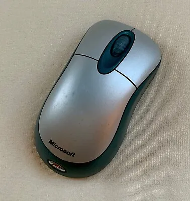 Microsoft Wireless Optical Mouse - Blue • £6