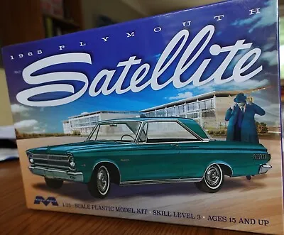 Moebius 1:25 1215 Plymouth Satellite 1965 Model Car Kit. Sealed . Brand New • £37.99