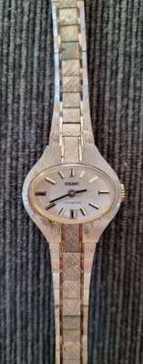 $10 • Buy Tugaris Ladies Wristwatch - Incabloc Swiss - Vintage - Not Working - COLLECTABLE