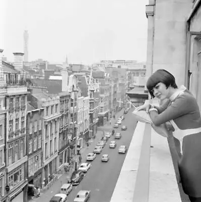 Mireille Mathieu Looks Out Over City Balcony Hotel London Unit- 1968 Old Photo • $5.78