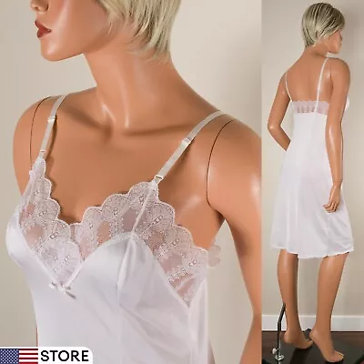 $21.99 • Buy 💖VASSARETTE Underneath It All White Silky Nylon Full Slip Dress Lace Trim 34