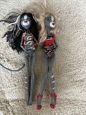 Monster High Doll Werecat Twins Meowlody & Purrsephone Missing One Tale • $71
