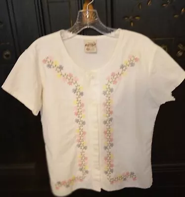 Vintage Original Arantza Woman Button Up Embroidered Mexican Shirt 100% Cotton • $28