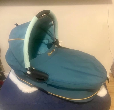 £24.99 • Buy Quinny Dreami Carrycot For Quinny Or Maxi Cosi Pushchair Groovy Green Very Soft