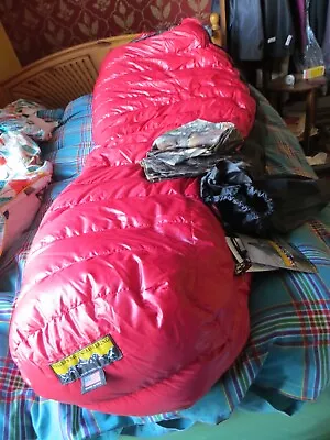 Western Mountaineering Apache Down Sleeping Bag 6' Left Zipper  Unused From New • £399.99
