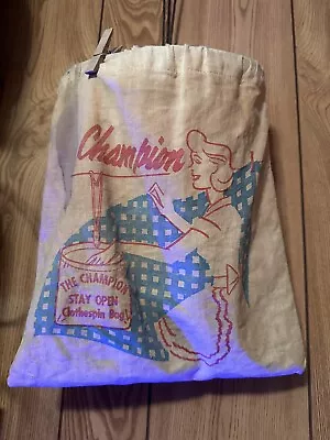 Vintage Champion Stay Open Clothes Pin Bag • $40