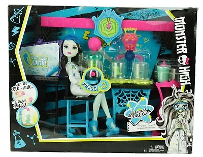 NEW Monster High Skulltimate Science Class Playset Frankie Stein NIB Box Damage • $98.95