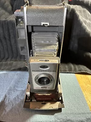 Vintage Polaroid 900 Electric Eye Land Camera  • $9.99