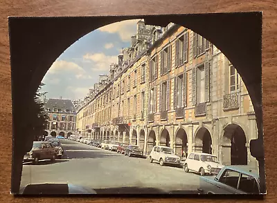 Vintage Maison De Victor Hugo Place Des Vosges France Cars Postcard P6j14 • $7.99