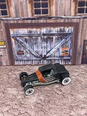 1927 Ford Model T Race Car Collectible 1:64 Scale Diecast Diorama 1998 • $7.99