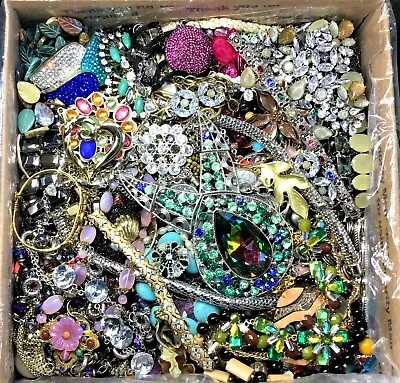 Vintage Now Jewelry 3 Lbs Lot Junk Harvest DIY Rhinestone Brooch Chain Bead Art • $35.99