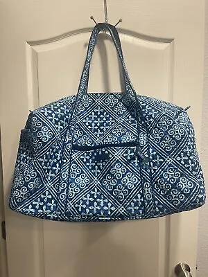 Vera Bradley XL Handle Tote Blue 15460-G03 200311 • $31