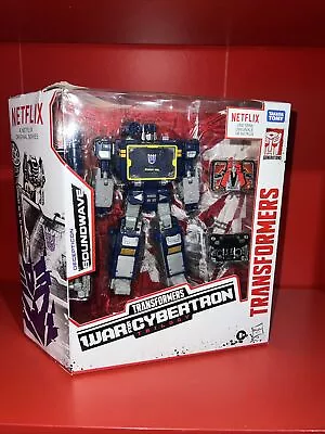 Transformers War For Cybertron Netflix Soundwave New Voyager • $175