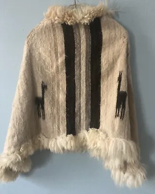 Wonderful Vintage 1970s Alpaca Wool Poncho Cape Boho Hippie Nordic • $9.99