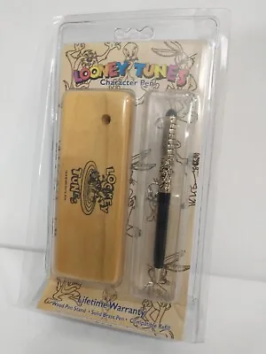 $64.99 • Buy Looney Tunes RARE Vintage 1995 Bugs Daffy Tweety Taz Solid Brass Collector's Pen