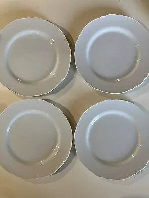 IKEA 21986 White Scalloped Rim Dinner Plates 11  Set Of 4 • $36.50