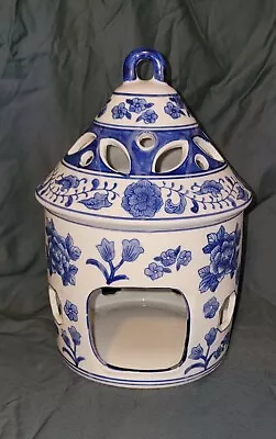 Vintage Chinoiserie Blue & White Chinese Hanging Bird Cage 10.5  • $50