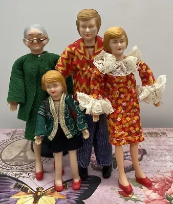 Vintage Rubber Poseable Doll House Family Figures Mom Dad Daughter And Grandma • $28