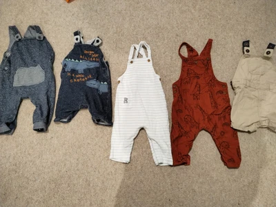 £8 • Buy Baby Boy Clothes 6-9 Months Bundle