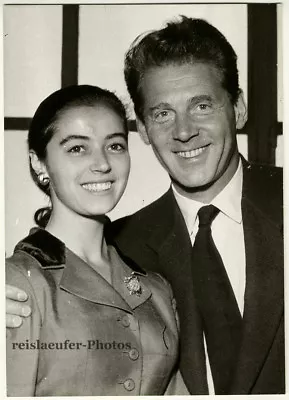 Marisa Pavan & Jean-Pierre Aumont Original-Photo From 1953 • $24.99