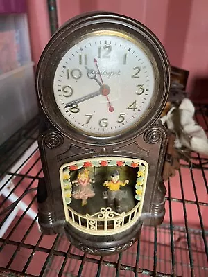 Vintage 1950's Master Crafters Swinging Playmates Light Up Clock Model 551 • $89.99