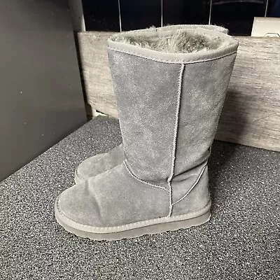 UGG Classic Tall Boots Gray Suede Sheepskin 5815 Womens Size US Size 6 • $30