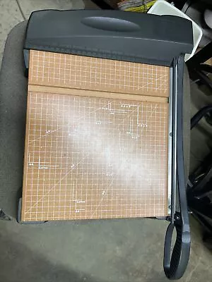 $29.95 • Buy X-Acto Heavy Duty Paper Cutter With Guillotine Blade. Wood Base. 12 X 12