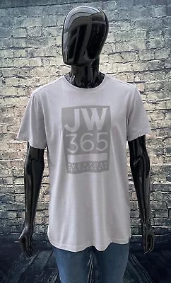 Men’s Jack Wolfskin Grey T Shirt Size Large JW365 • £9.99