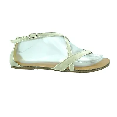 Merona Size 7 Gold Strappy Buckle Flip Flop Flat Sandals • $12.99