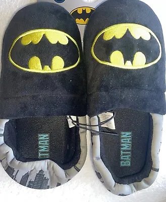 Batman YOUTH Plush Bedroom Slippers Size 2/3 NEW! • $9.99