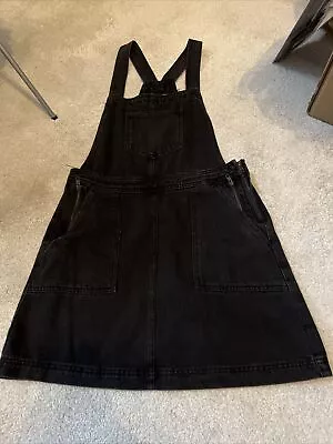 £5 • Buy Black Denim Pinafore Dress