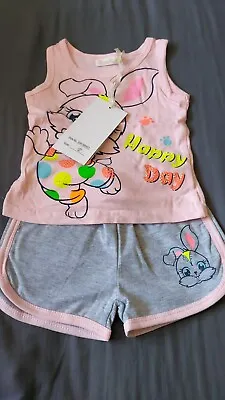 Girls Short Set 12 Months • £3.99